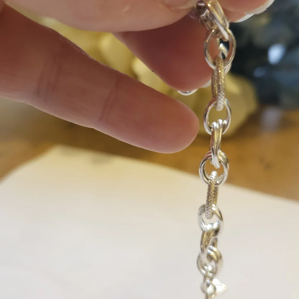 Unique Silver Plated Textured Double Circle Linked Chain Bracelet 7 1/4